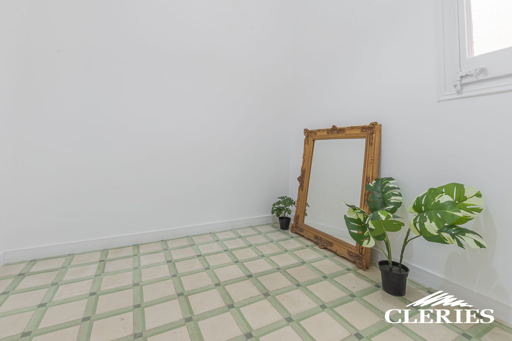 /RealEstateImages/6801/13 [Resolucion de Escritorio].jpg